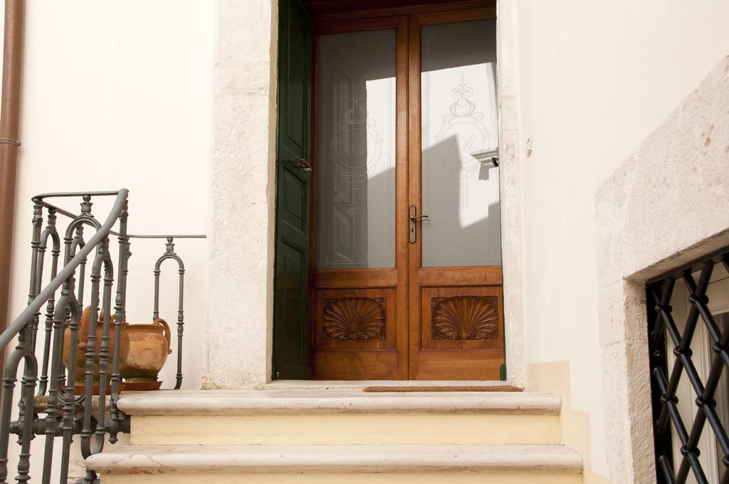 Bed And Breakfast Palazzo Santorelli Bitonto Eksteriør billede