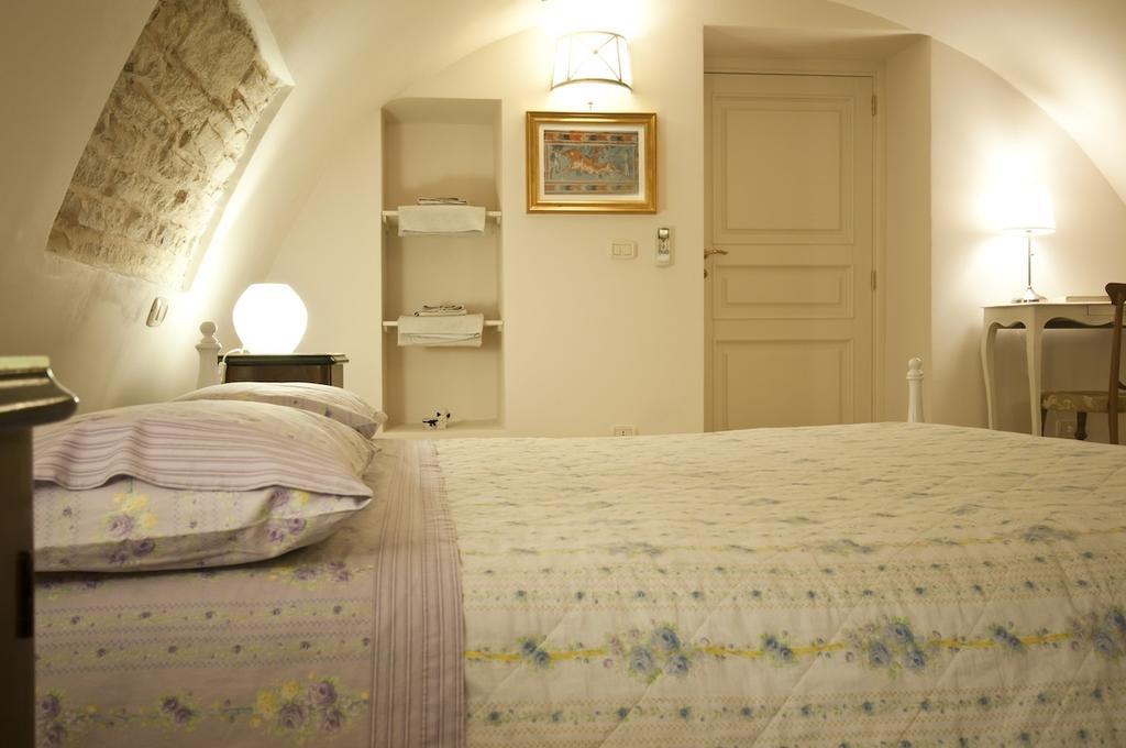 Bed And Breakfast Palazzo Santorelli Bitonto Værelse billede